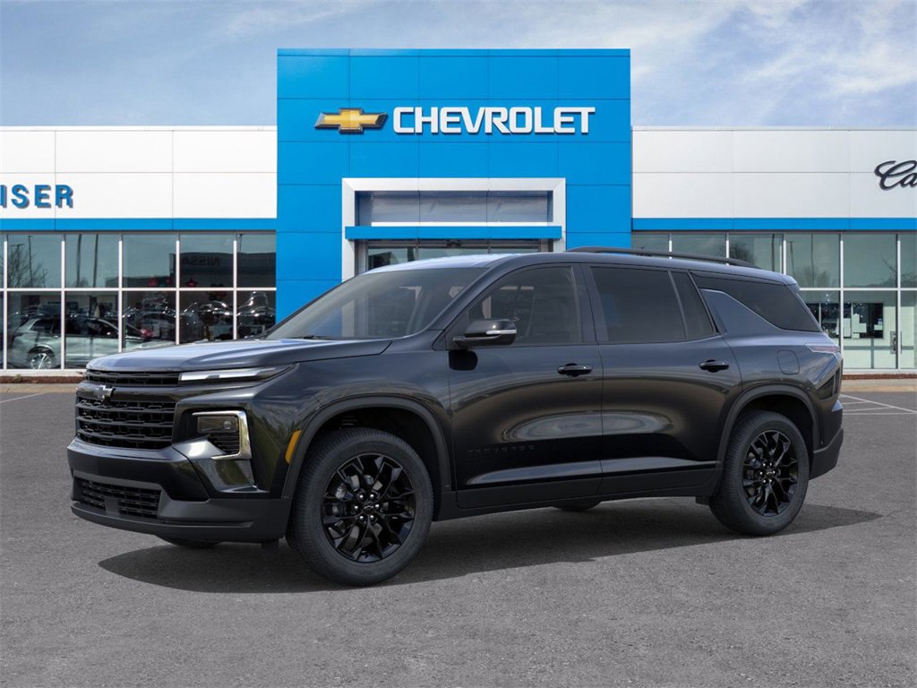 2026 Chevrolet Traverse photo 2