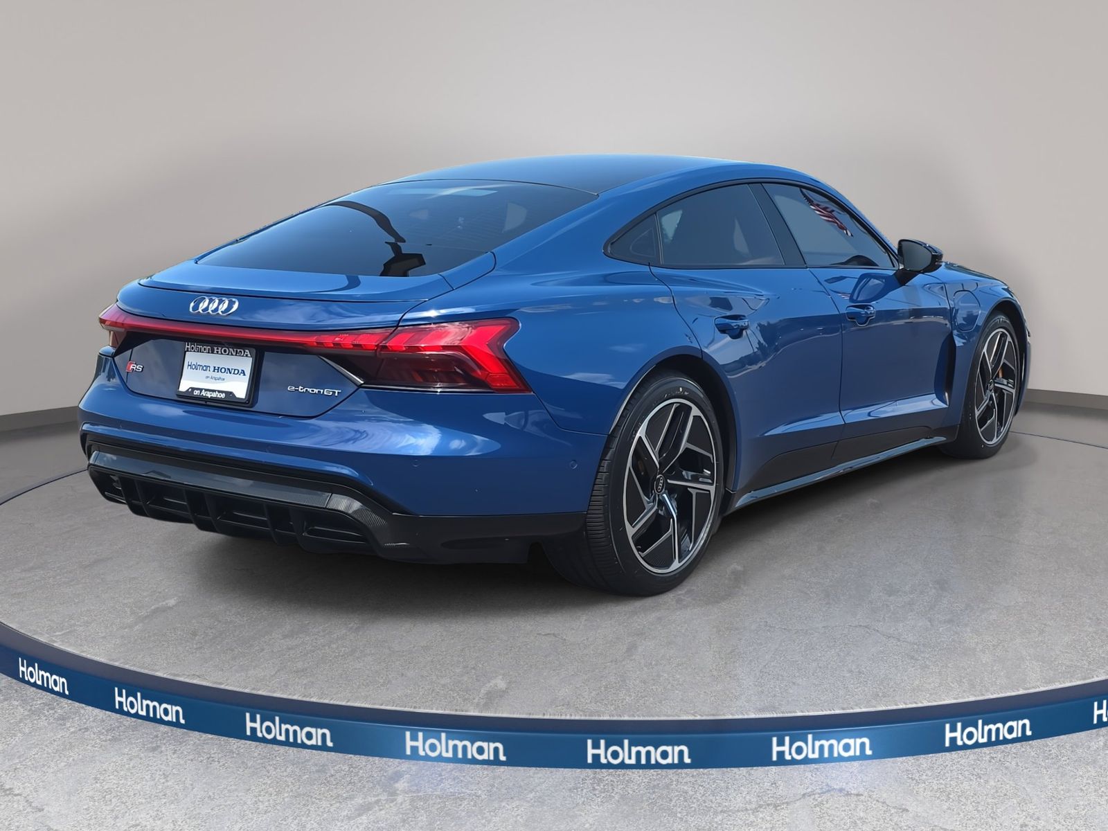2022 Audi RS e-tron GT Base photo 6