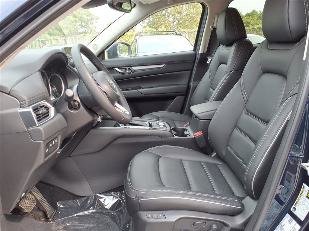 2025 Mazda CX-5 2.5 S Preferred photo 13