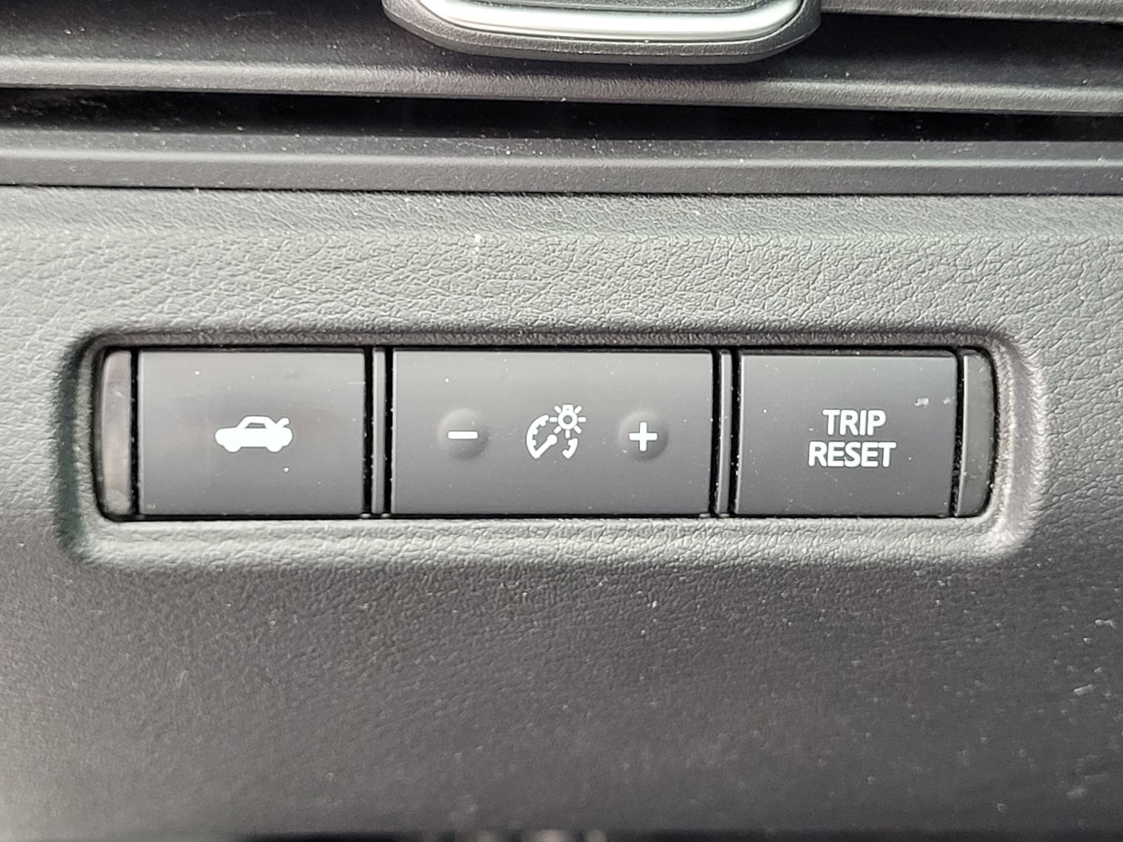 2020 Nissan Altima 2.5 S photo 8