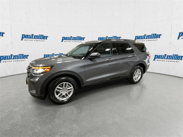 2026 Ford Explorer photo 3