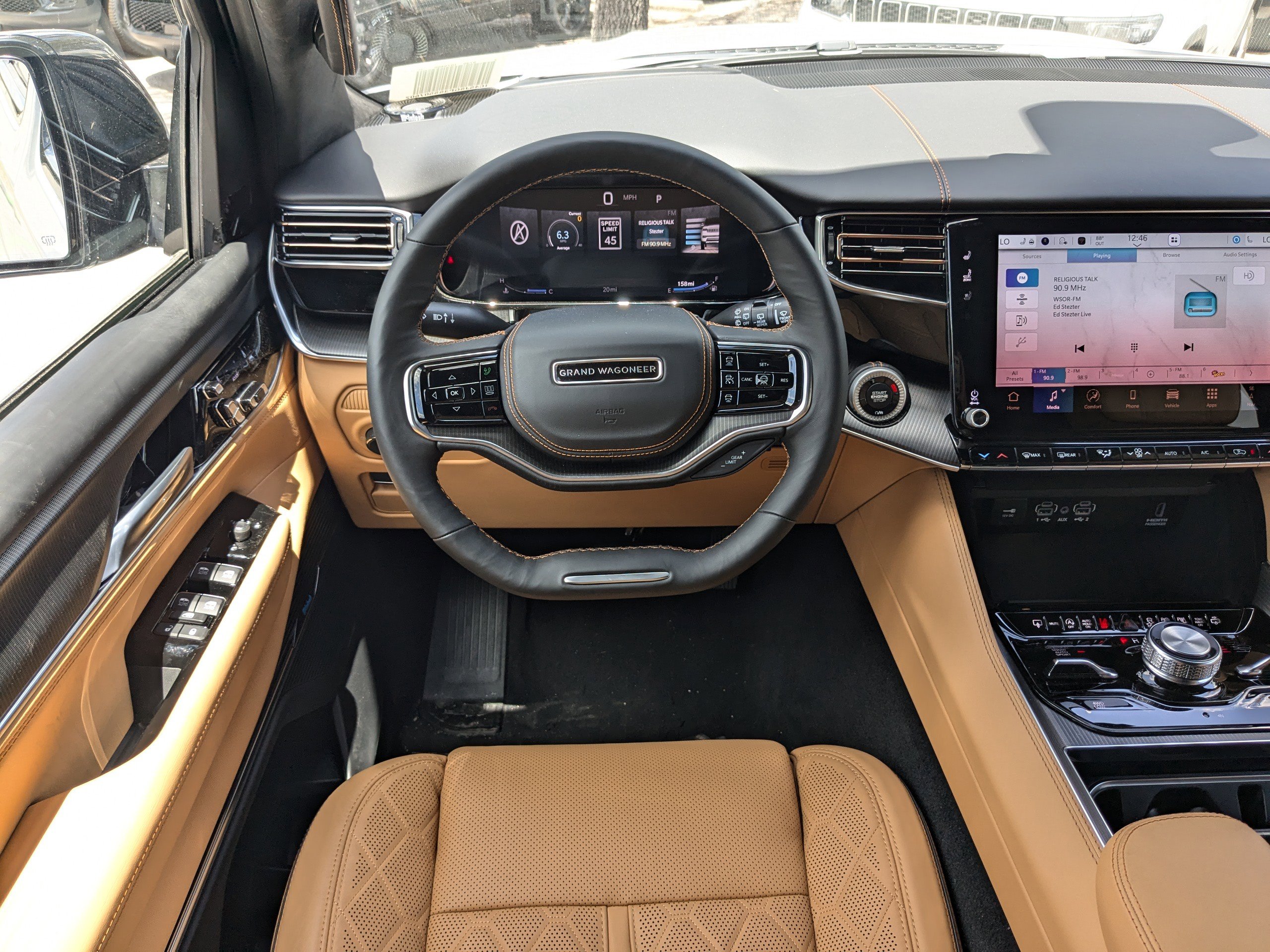 2025 Jeep Grand Wagoneer L III Obsidian photo 17