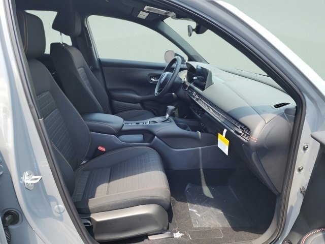 2026 Honda HR-V Sport photo 11