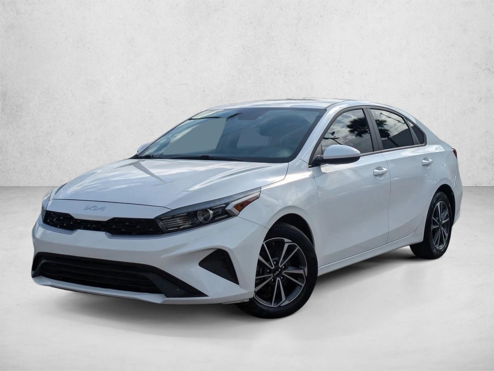 2023 Kia Forte LXS's photo