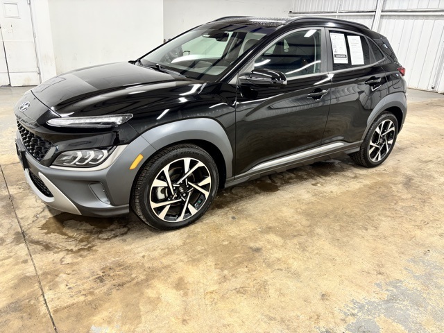 2022 Hyundai Kona Limited photo 3