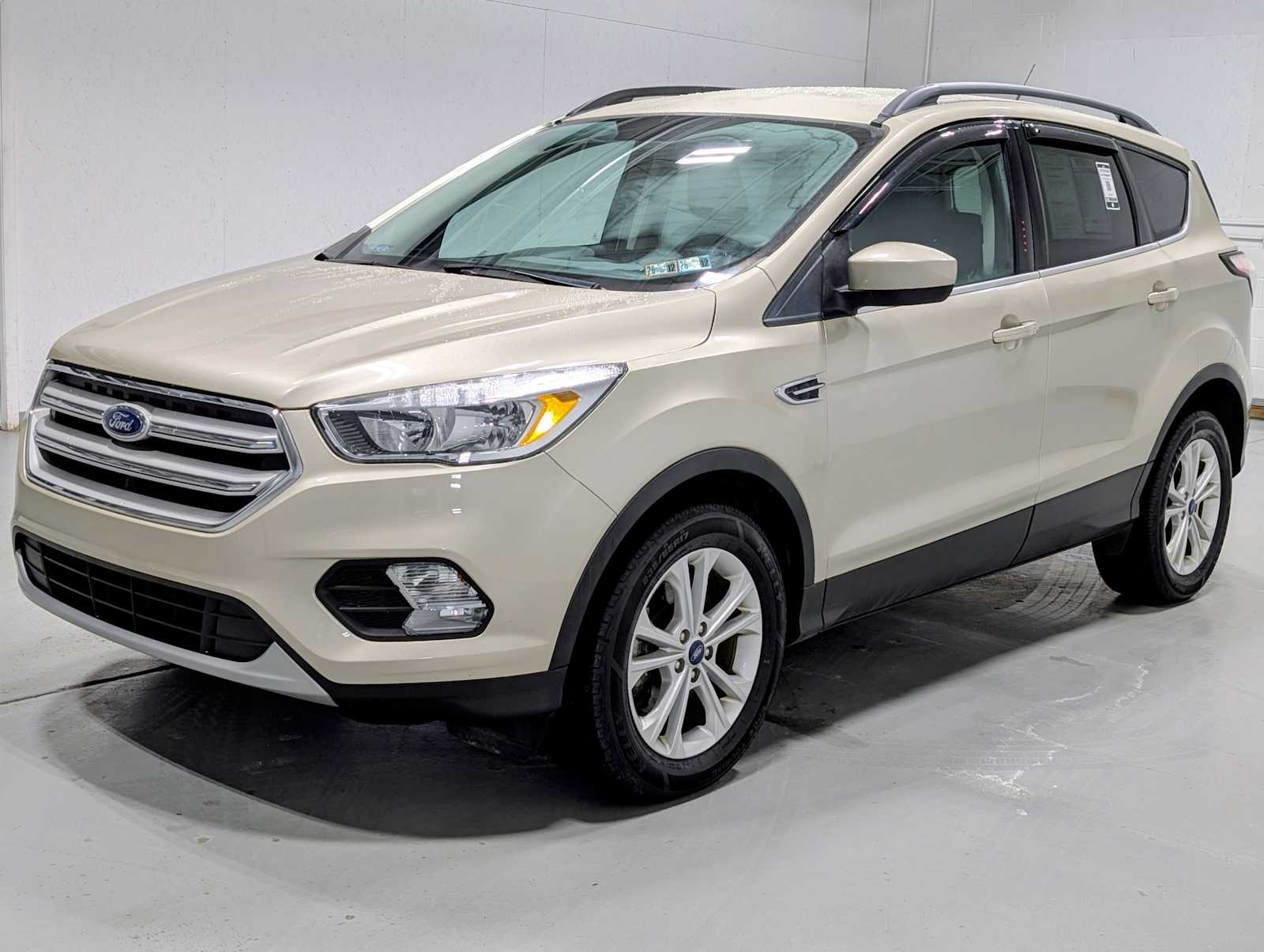 2018 Ford Escape SE's photo