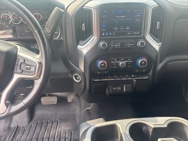 2021 Chevrolet Silverado 1500 LT photo 17