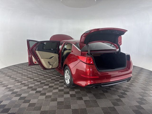 2015 Kia Optima LX photo 12