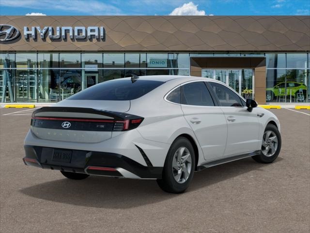 2025 Hyundai Sonata SE photo 4