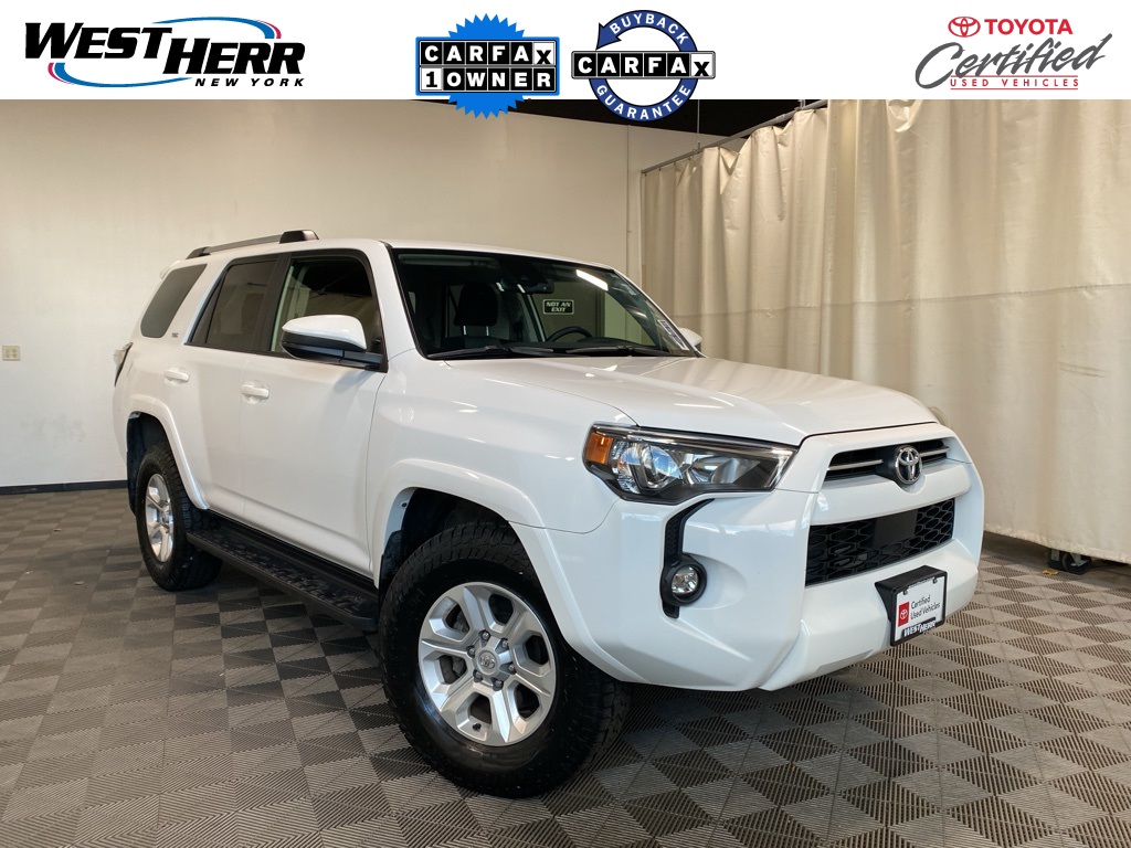 2024 Toyota 4Runner SR5's photo