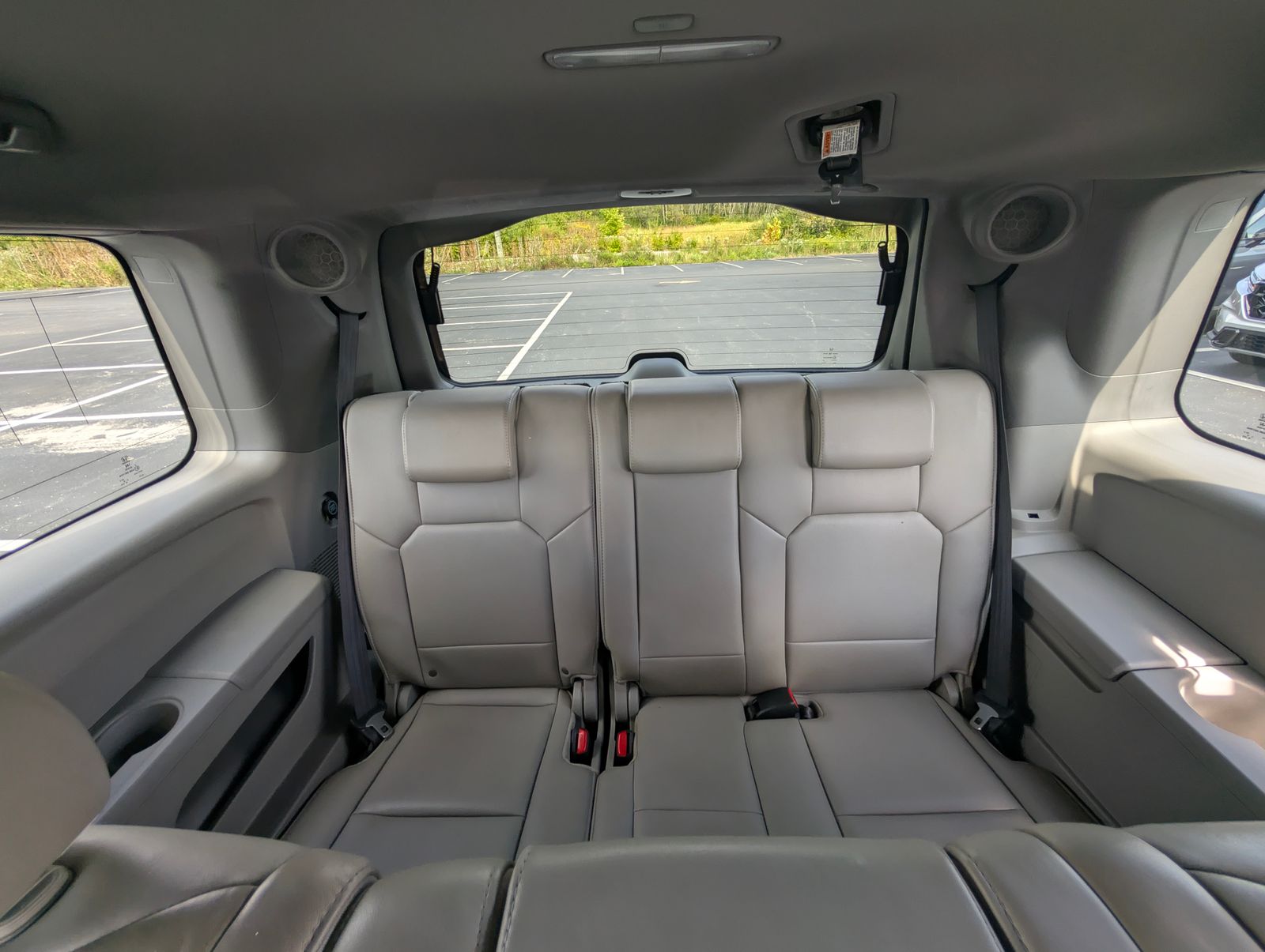 2011 Honda Pilot Touring photo 34