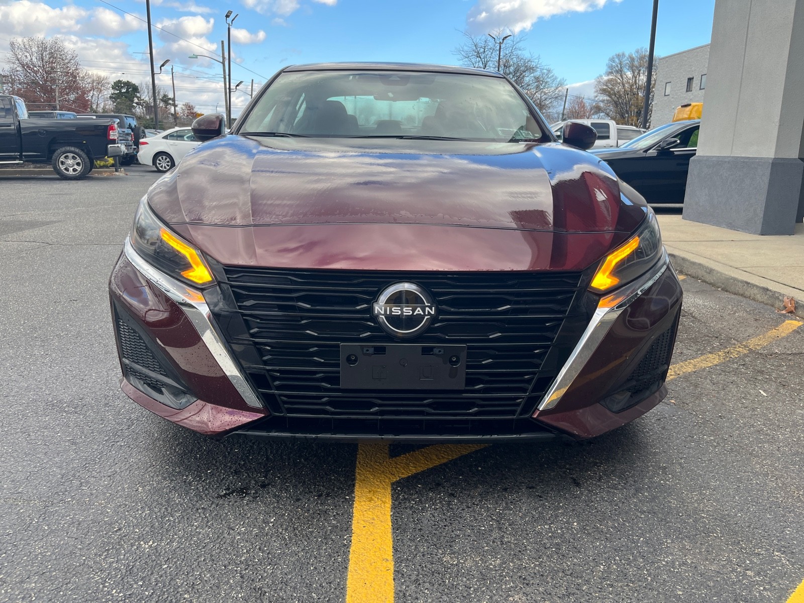 2023 Nissan Altima 2.5 SV photo 2