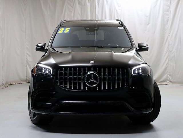 2025 Mercedes Benz GLS 63 AMG 4MATIC photo 5