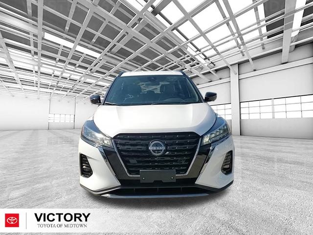 2024 Nissan Kicks SR photo 7