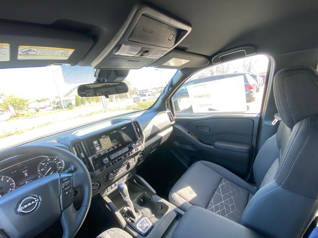 2026 Nissan Frontier SV photo 7