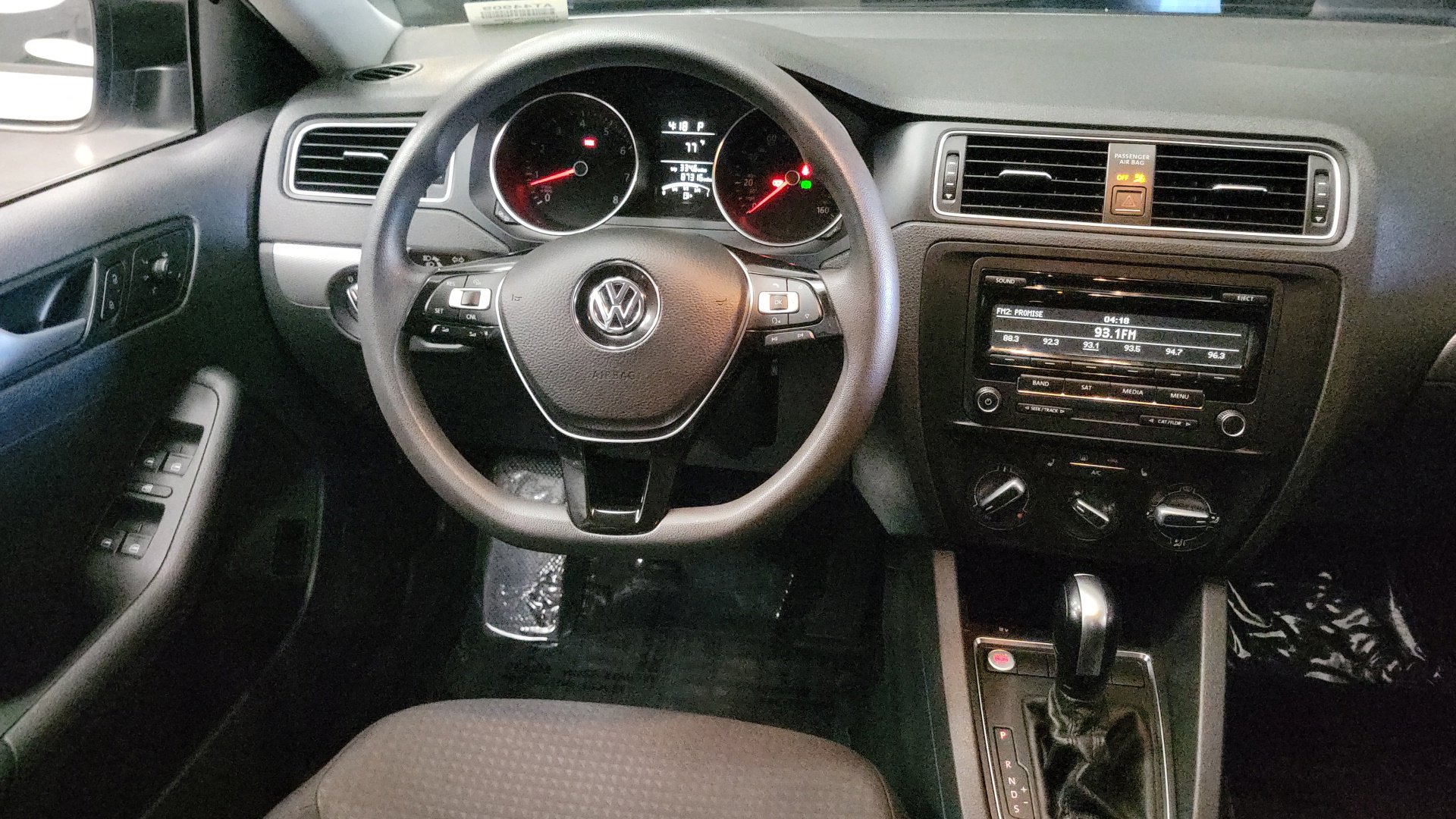 Used 2015 Reflex Silver Metallic Volkswagen 1.8T SE image 12