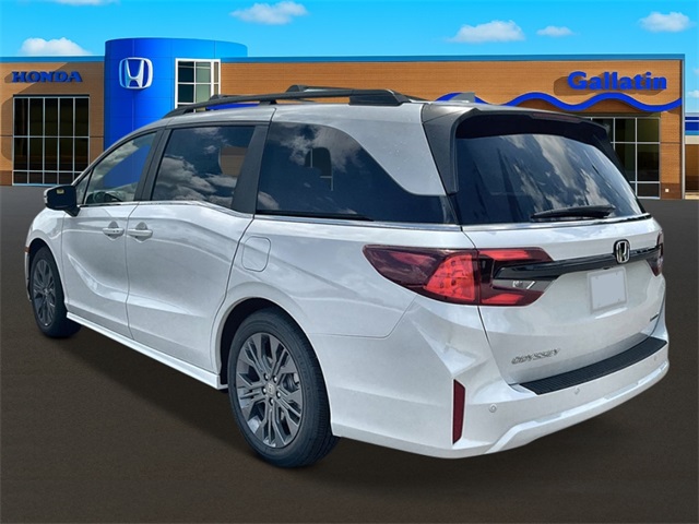 2026 Honda Odyssey Touring photo 3