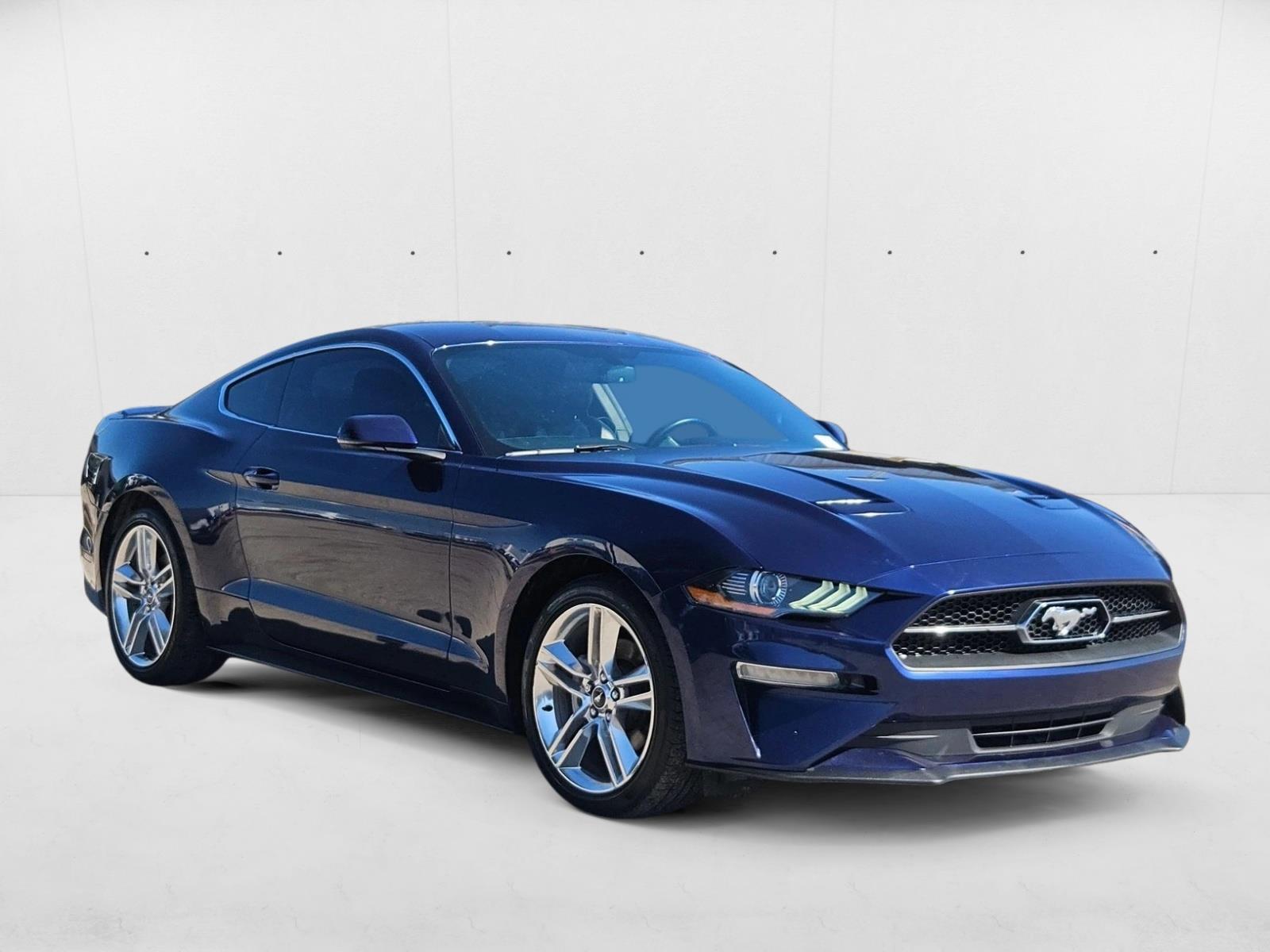 2018 Ford Mustang EcoBoost Premium photo 3
