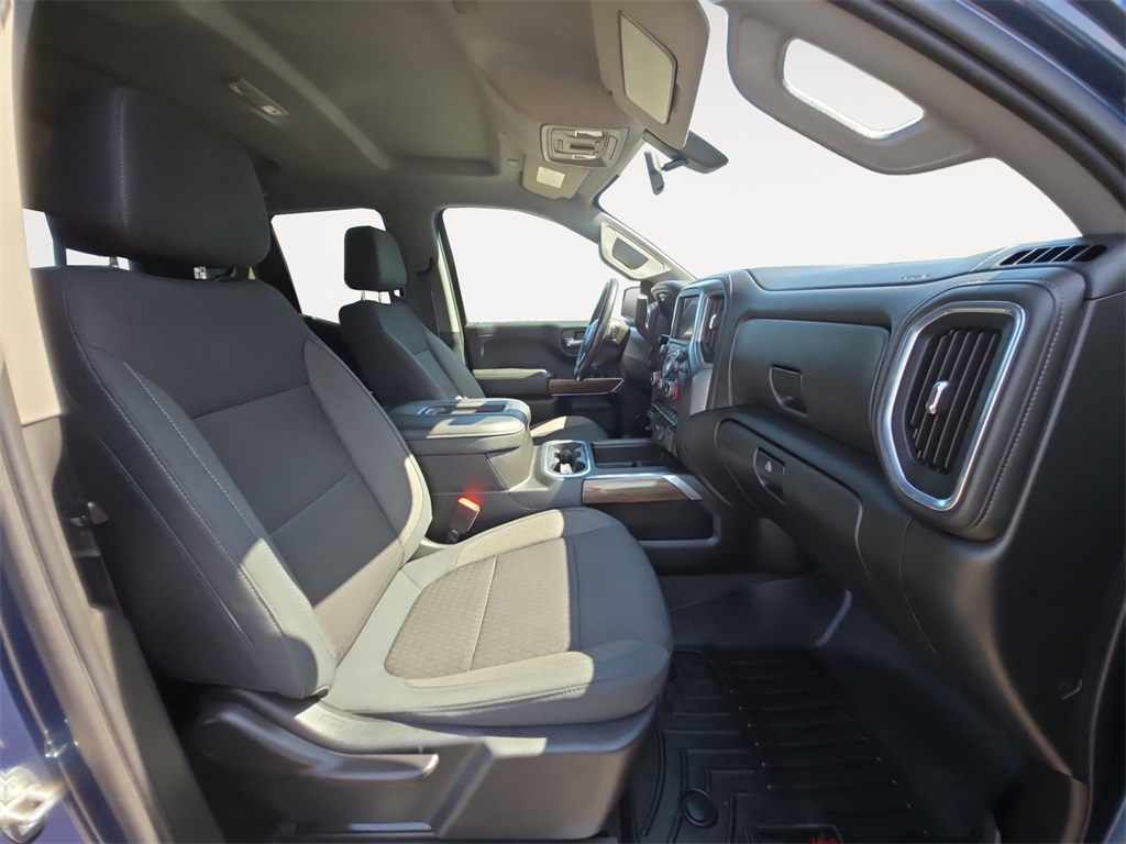 2019 Chevrolet Silverado 1500 RST photo 15