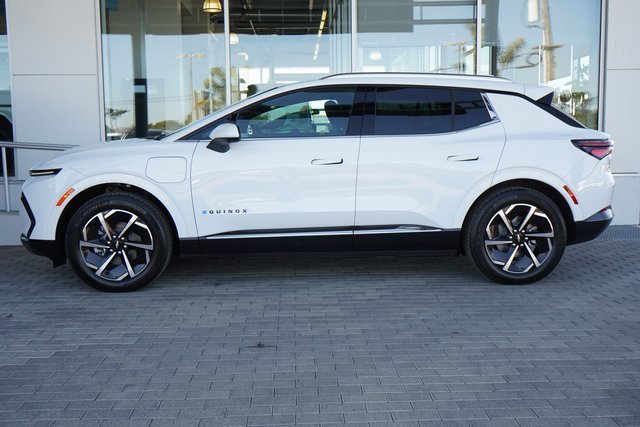 2025 Chevrolet Equinox EV 1LT photo 4