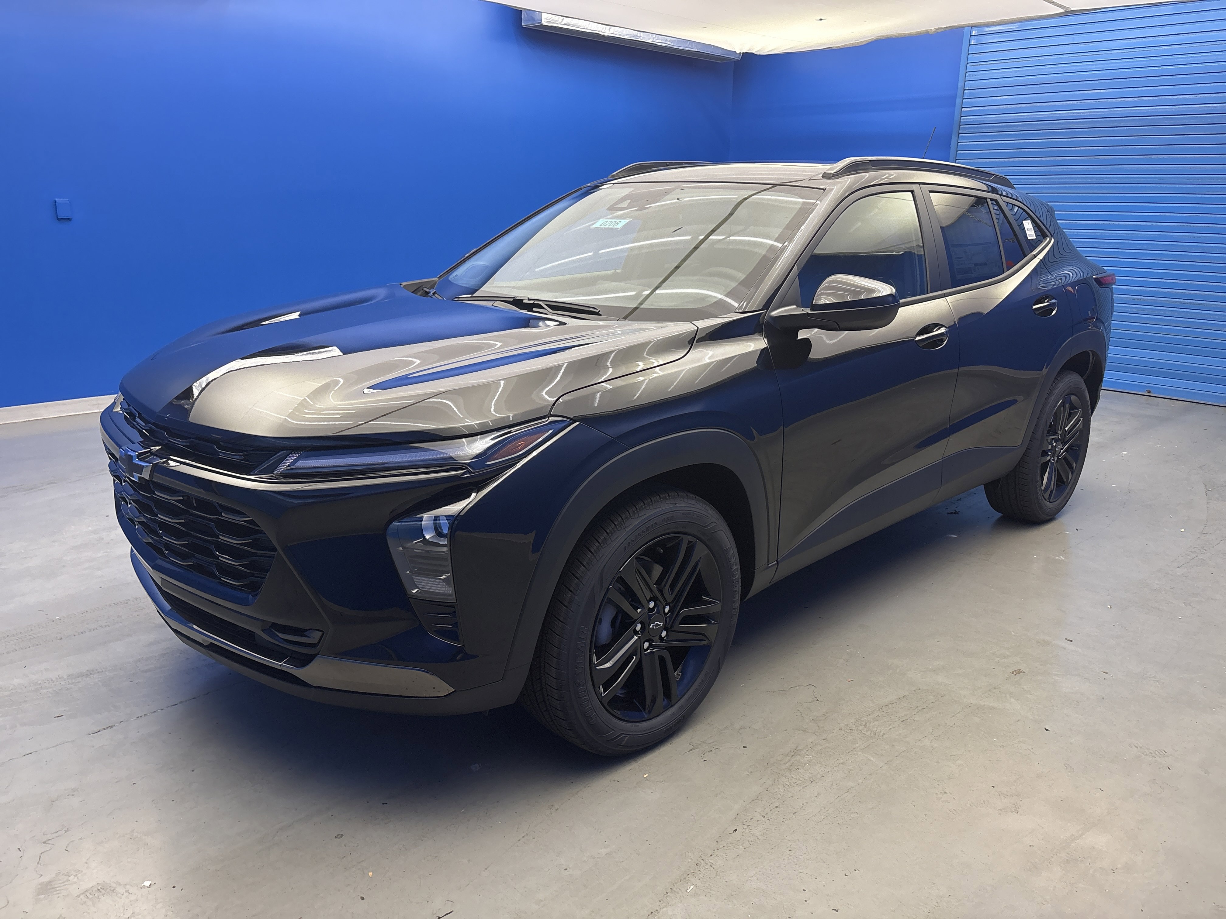 2026 Chevrolet Trax ACTIV photo 2