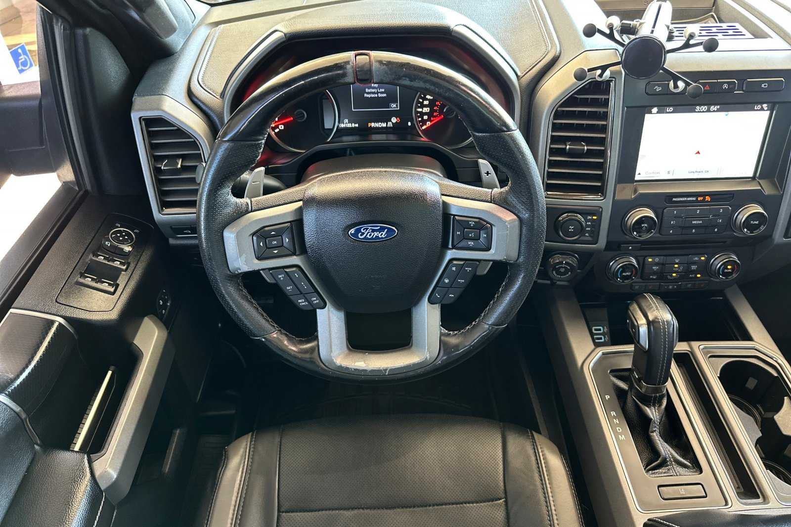 2017 Ford F-150 Raptor photo 15
