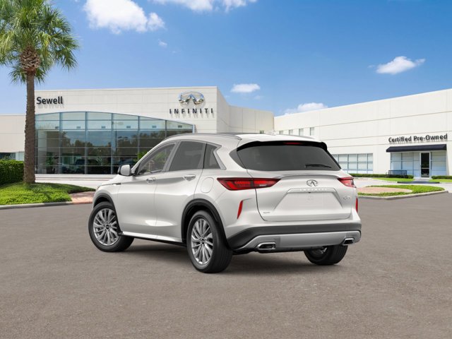 2025 Infiniti QX50 Luxe AWD photo 4