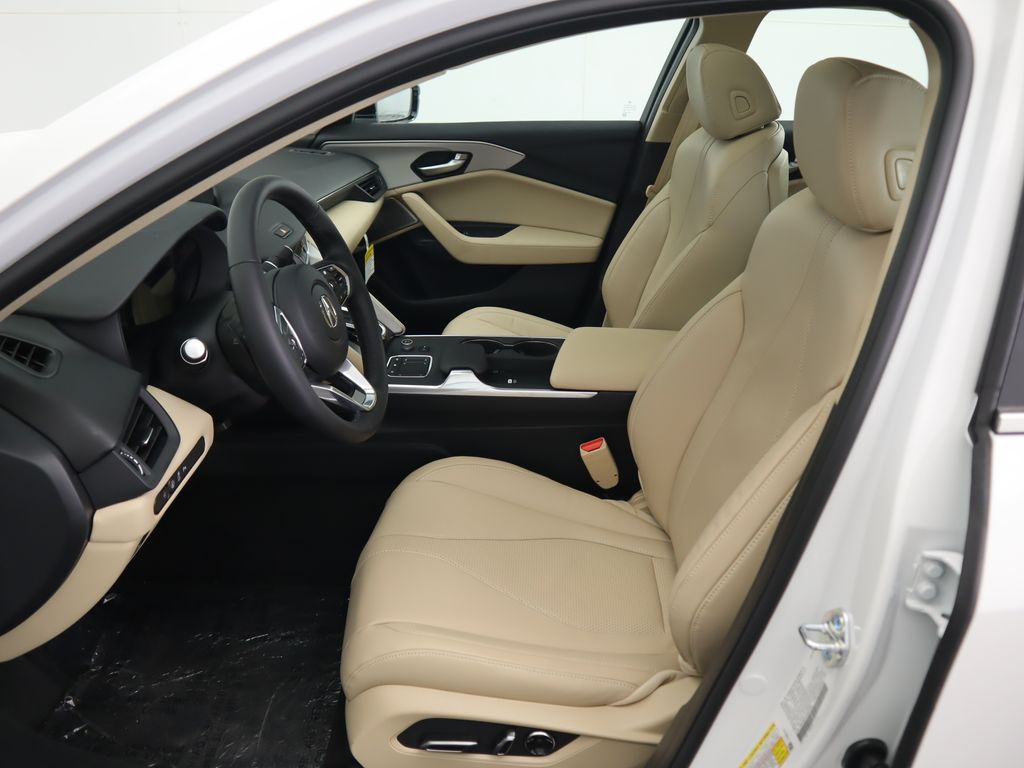 2025 Acura TLX Technology photo 19