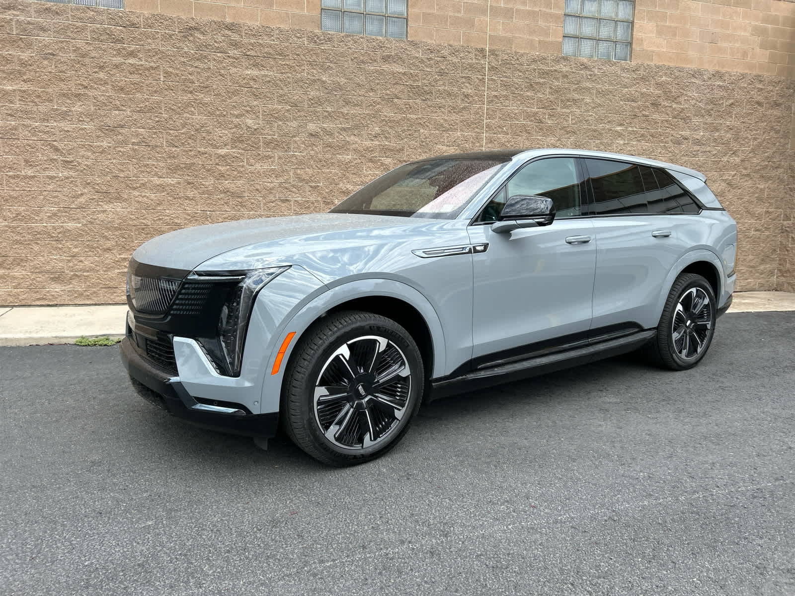 2026 Cadillac Escalade IQ Sport photo 2