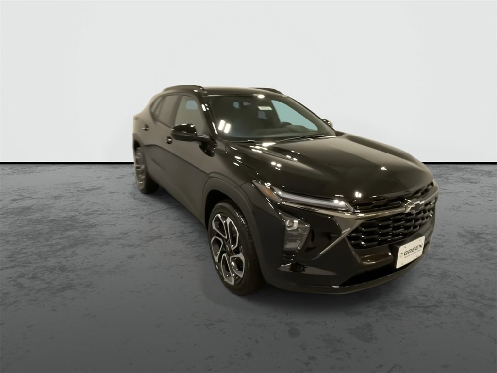 2026 Chevrolet Trax photo 2
