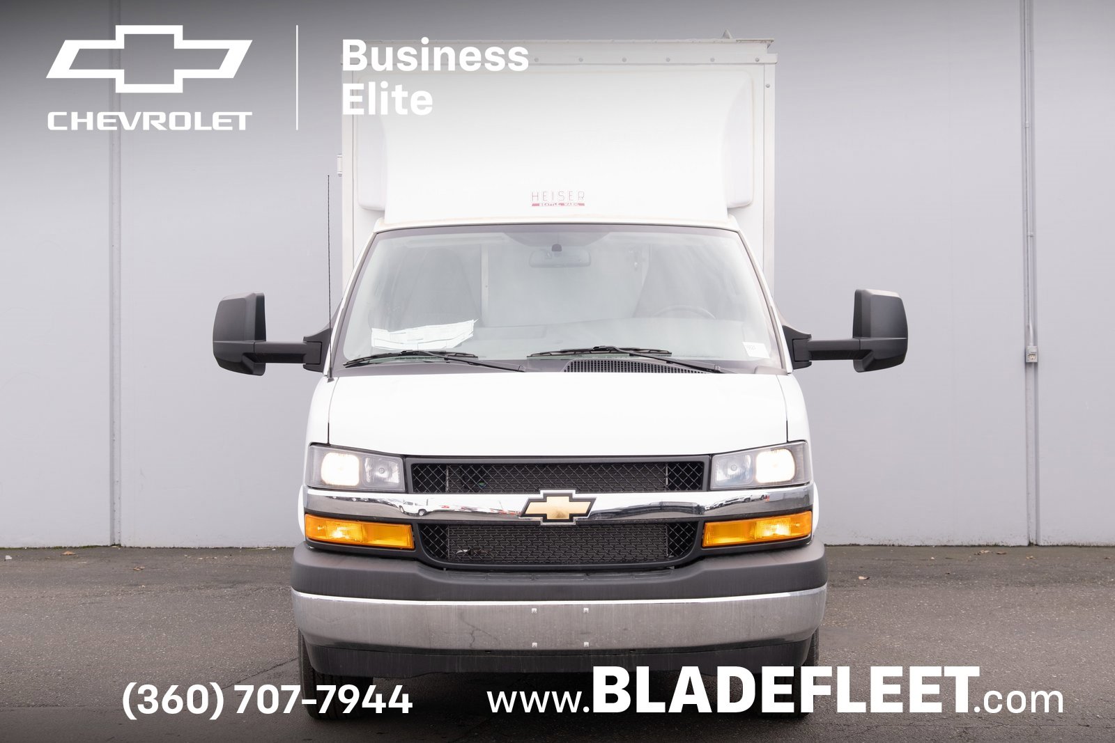 2024 Chevrolet Express Cutaway 3500 photo 2