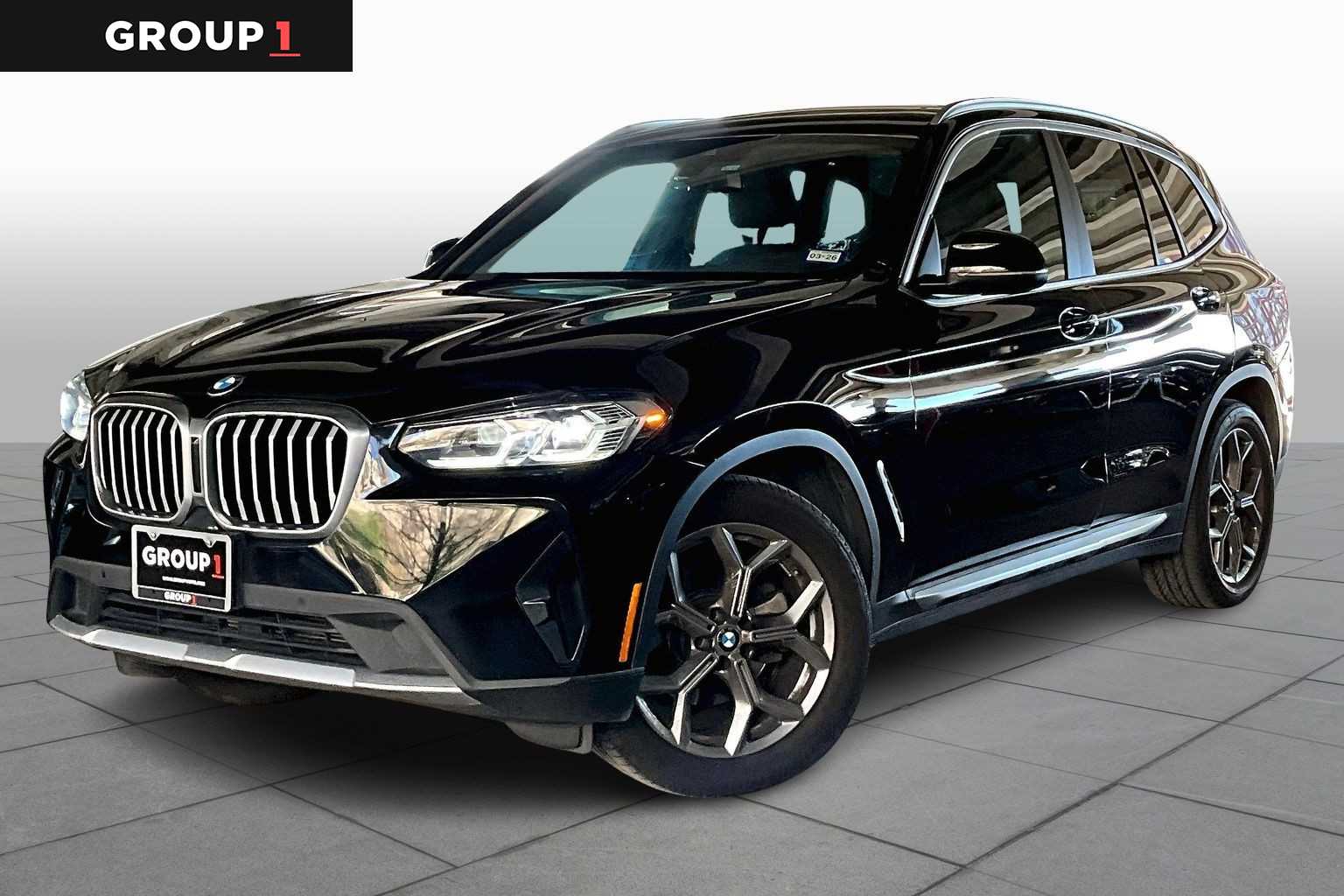 2023 BMW X3 30i's photo