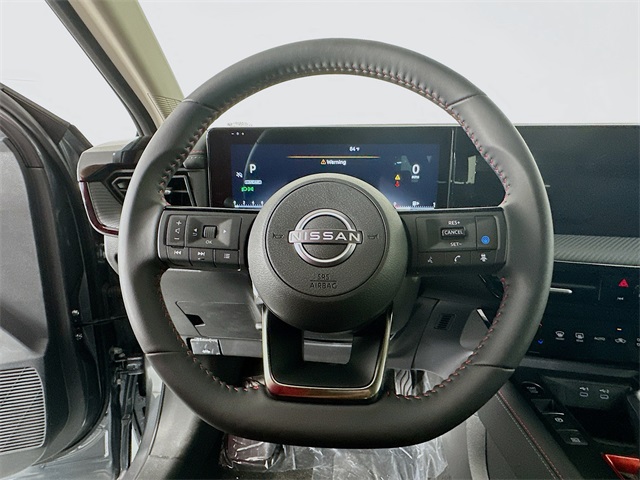 2026 Nissan Kicks SR photo 10