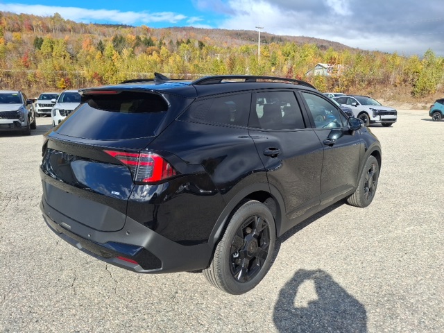 2026 Kia Sportage X-Line photo 2