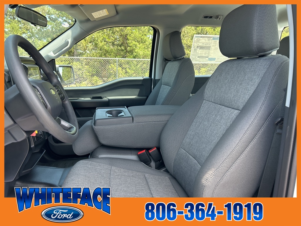 2025 Ford F-150 XL photo 12