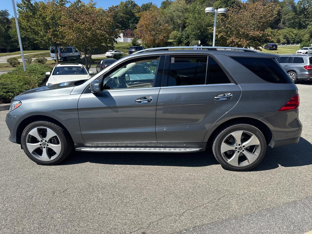 2017 Mercedes Benz GLE 350 4MATIC photo 4