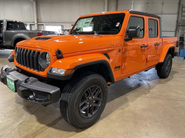 2025 Jeep Gladiator Sport photo 5