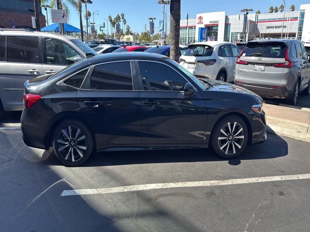 2022 Honda Civic EX photo 3