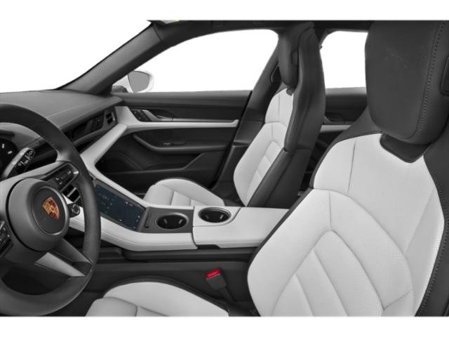 2025 Porsche Taycan Cross Turismo 4 photo 8