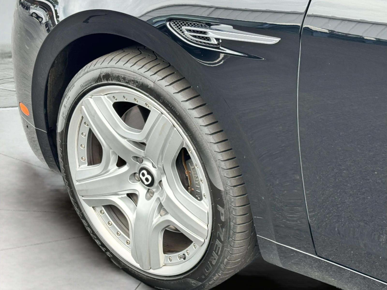 2014 Bentley Flying Spur Base photo 61
