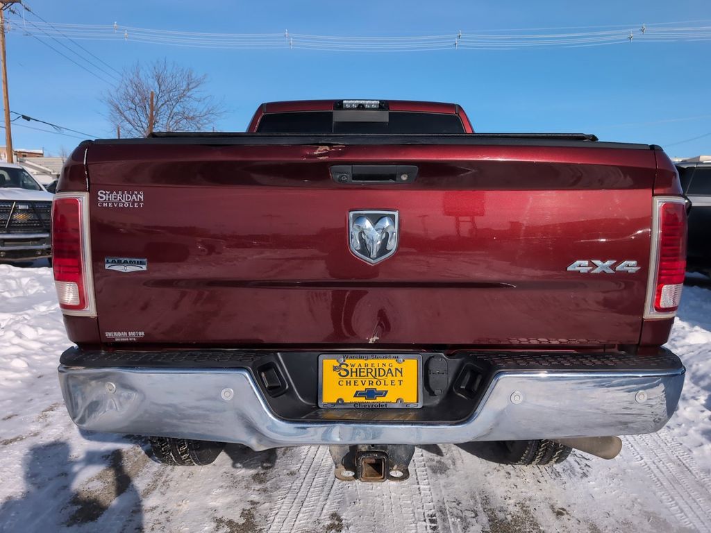 2018 Ram 2500 Laramie photo 2