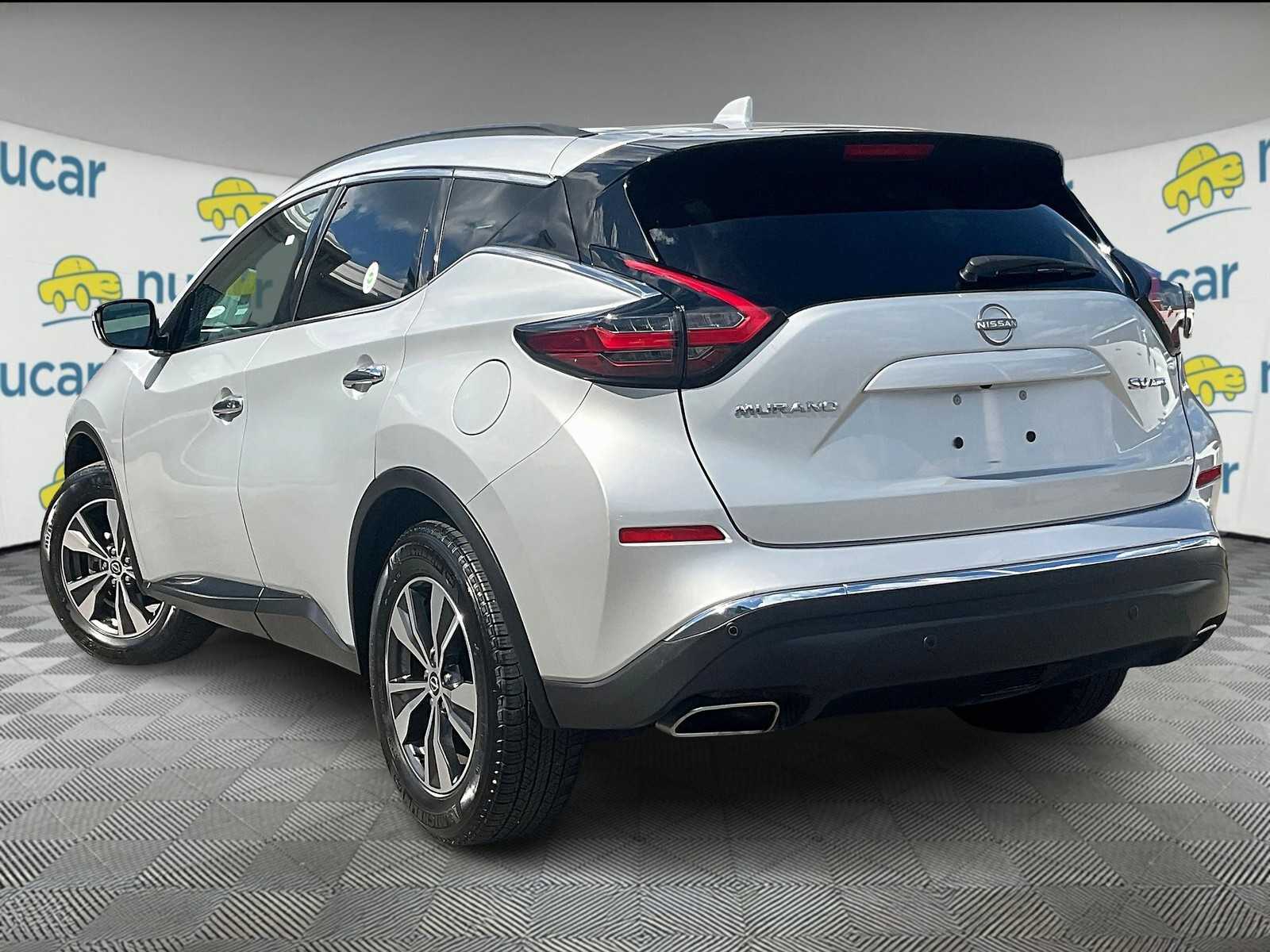 2023 Nissan Murano SV photo 4