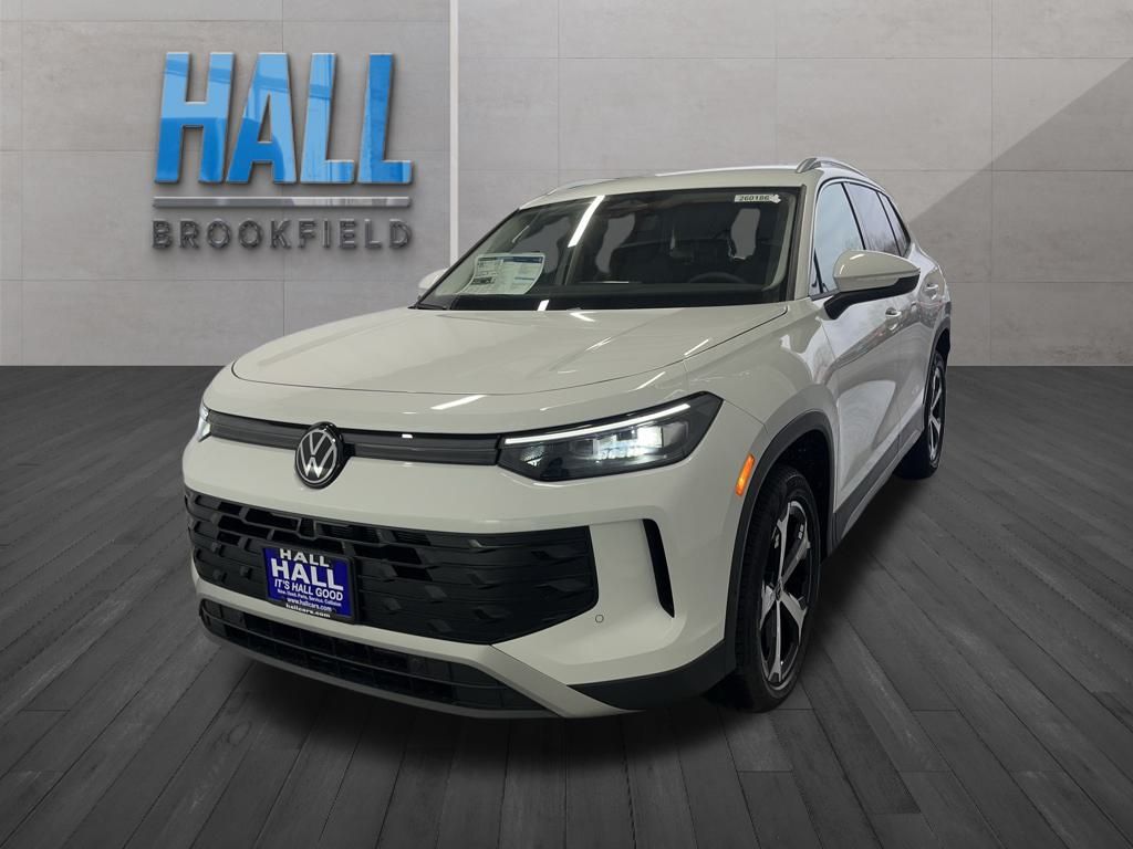 2026 Volkswagen Tiguan SE's photo