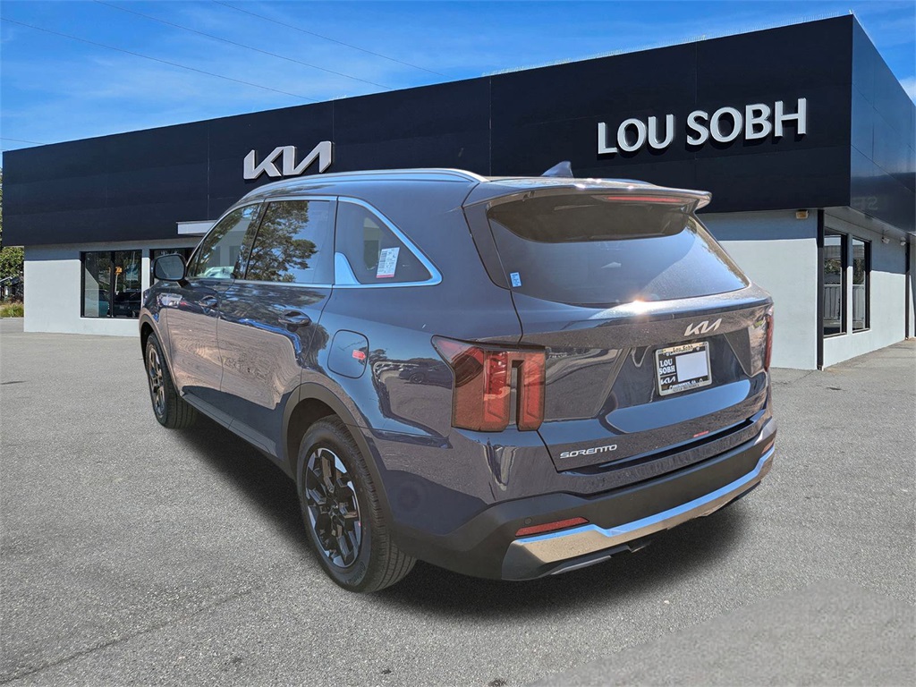 2026 Kia Sorento S photo 4