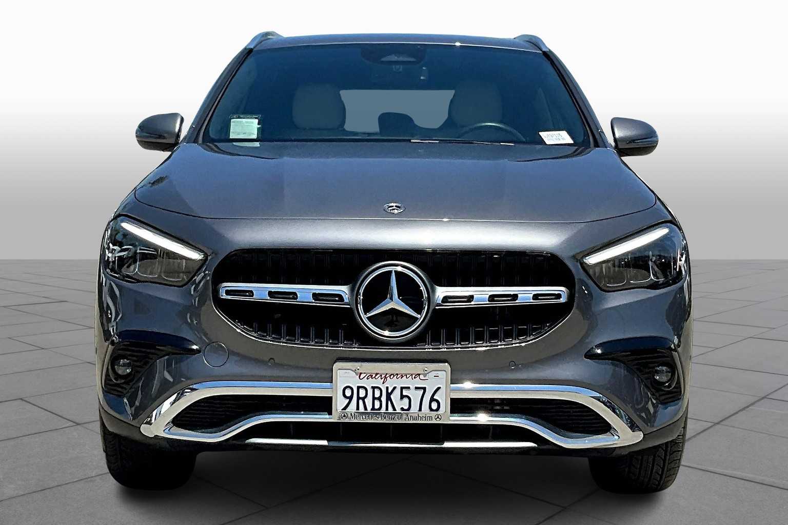 2025 Mercedes Benz GLA 250 photo 2