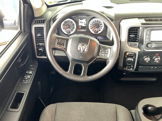 2021 Ram 1500 Classic Tradesman photo 13