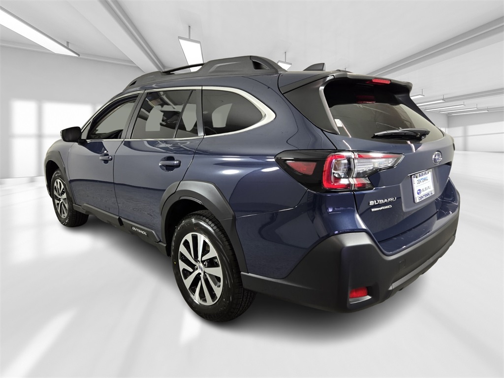 2025 Subaru Outback Premium photo 3