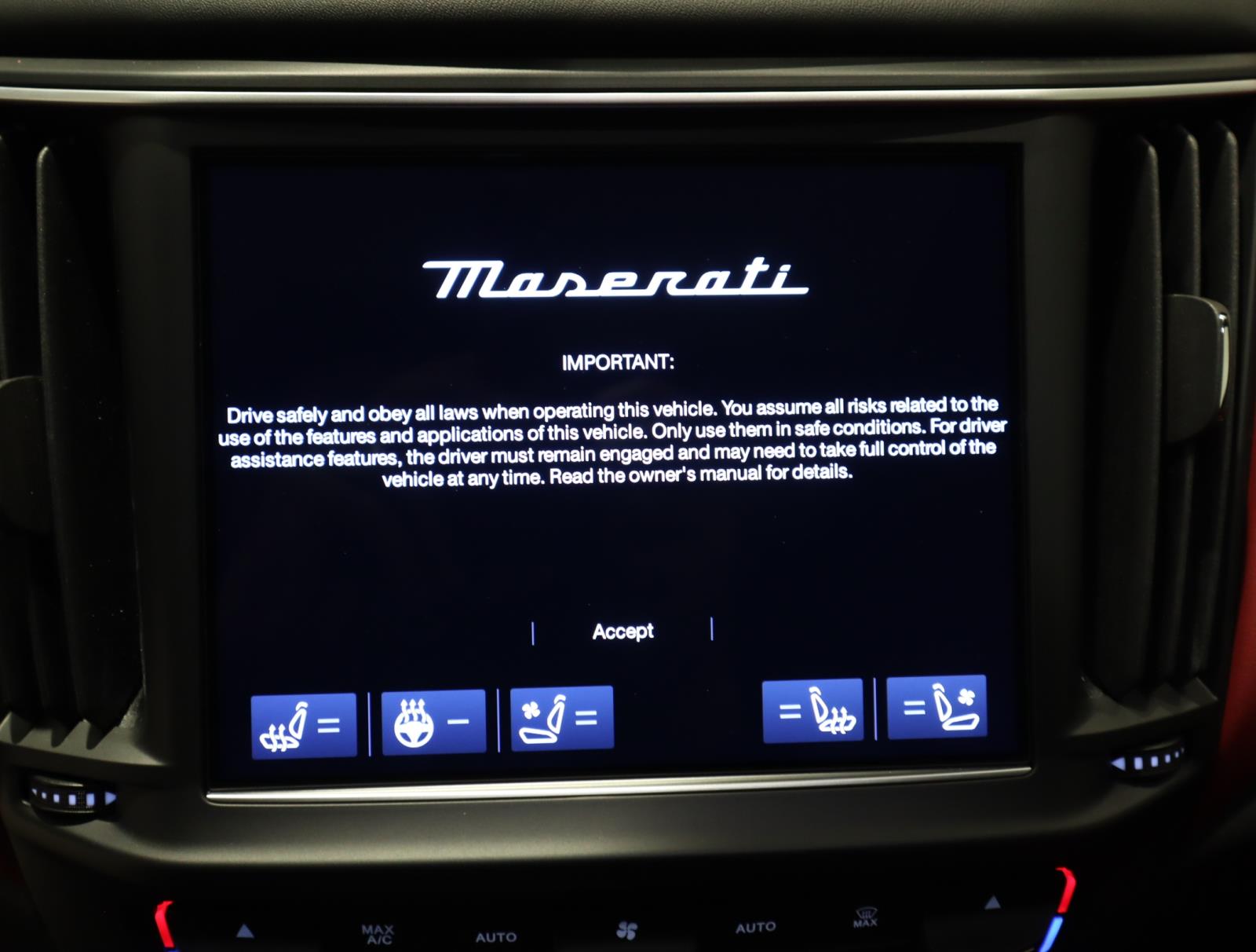 2022 Maserati Levante Modena photo 39