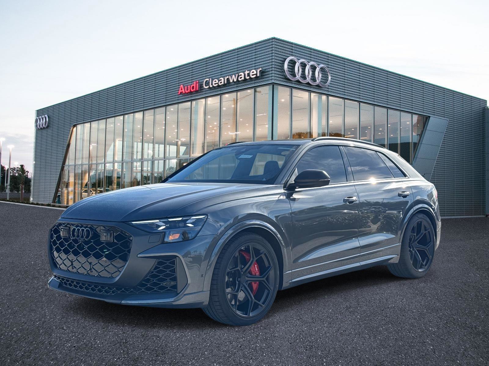 2026 Audi RS Q8 Base's photo