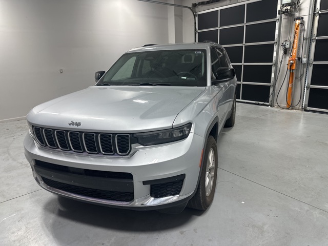 2023 Jeep Grand Cherokee Laredo photo 10